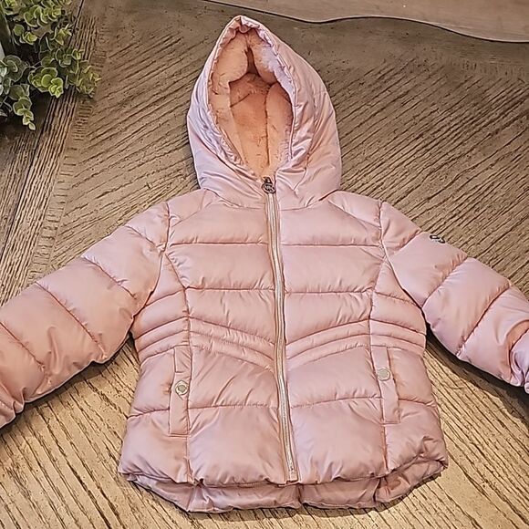 Pink puffer jacket size 5/6 Michael Kors - Picture 7 of 7